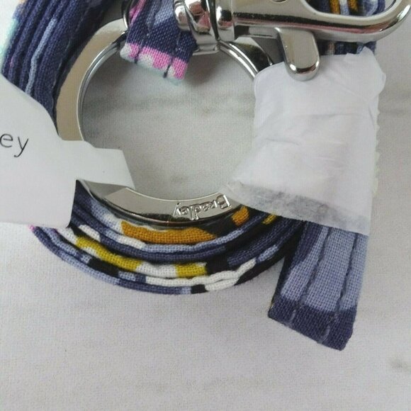 Vera Bradley Lanyard Key Ring ID Holder Charmont Meadow Clip Multi Purpose NEW - Picture 4 of 5